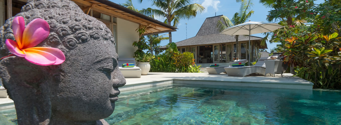 Villa Kudus - links