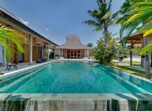 Villa Kudus - swimming pool